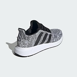 【soooo 】RESISTANT SWIFT Skidbuster Slip Resistant Black Womens Wide Width Leather